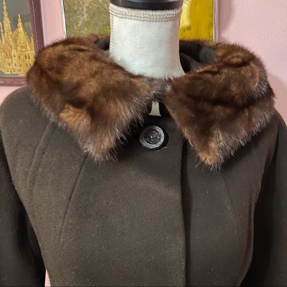 Vintage Bonwitt Teller Junior Forecast Wool Coat with Mink Fur Trim - Picture 8 of 16